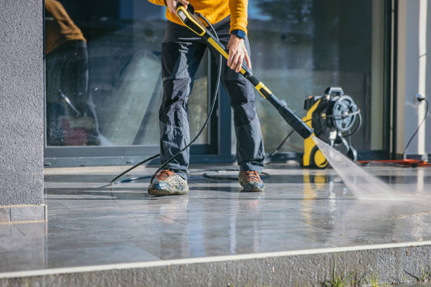 Best Pool Deck Cleaning  in Steelville, MO